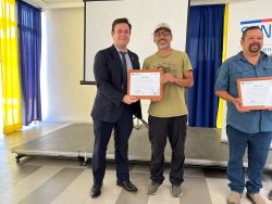 EN ILLAPEL CERTIFICAN A PARTICIPANTES EN HERRAMIENTAS BASICAS DE COMUNICACION EN INGLES